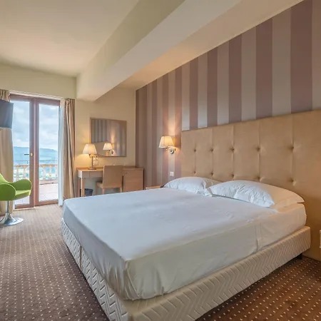 Hotel Fortebraccio &