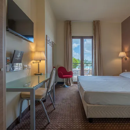Hotel Fortebraccio & Montone (Umbria)