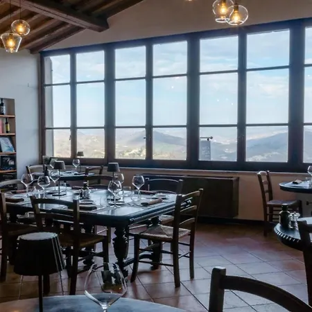Fortebraccio Hotel Montone (Umbria)
