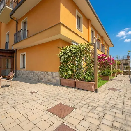 Hotel Fortebraccio &