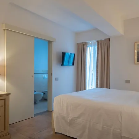 Hotel Fortebraccio & Montone (Umbria)