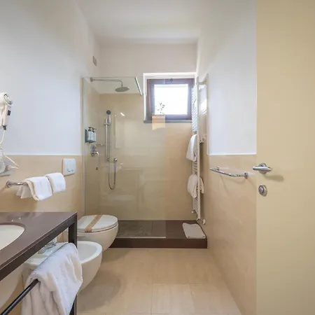 Fortebraccio & 4* Montone (Umbria)