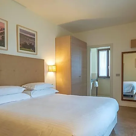 Ξενοδοχείο Fortebraccio & Montone (Umbria)