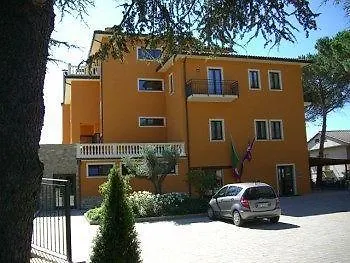 Fortebraccio & 4* Montone (Umbria)