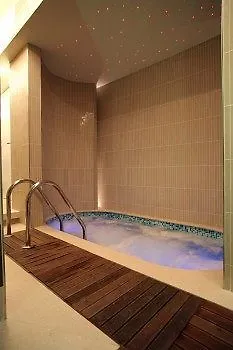 Fortebraccio & Hotel Montone (Umbria)