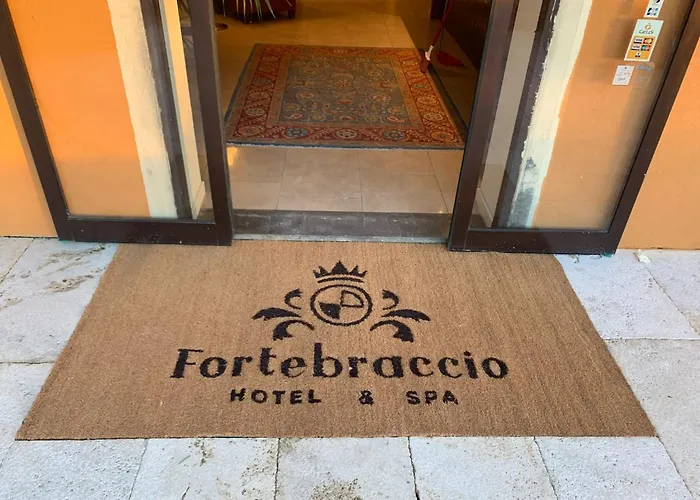 Fortebraccio 3* Montone (Umbria)